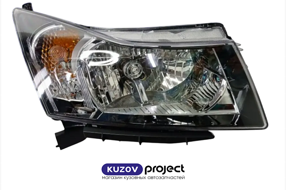 Фара правая механический корректор Chevrolet Cruze 2008-2012 (Китай)